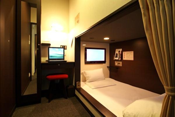 Hotel New Gaea Inn Nakasuhigashi Фукуока Экстерьер фото